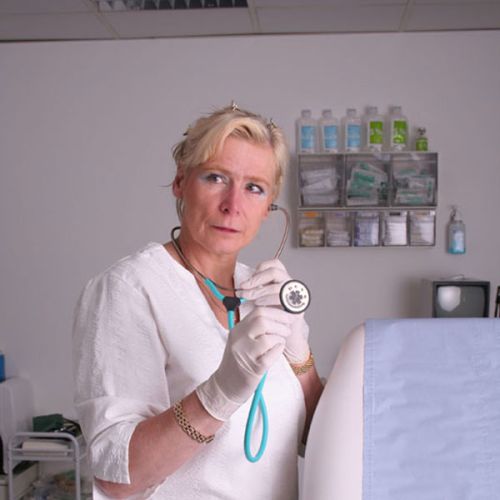 Frau Dr. Renate
